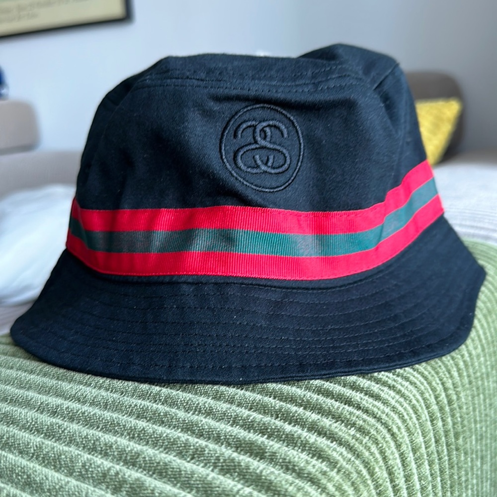 Stussy L/XL Bucket Hat